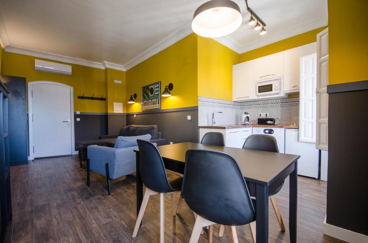 Apartamentos Suites Roma Mérida Extérieur photo